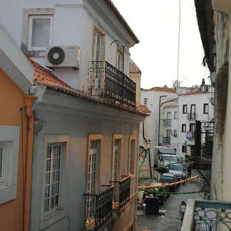 Alfama With Private Garden