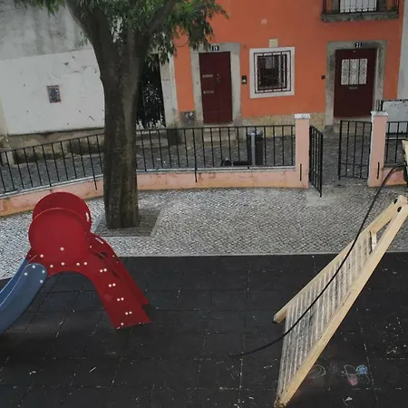 Appartamento Alfama With Private Garden