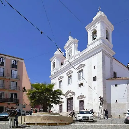 Alfama With Private Garden