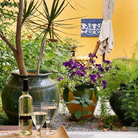 Alfama With Private Garden * Lisbona